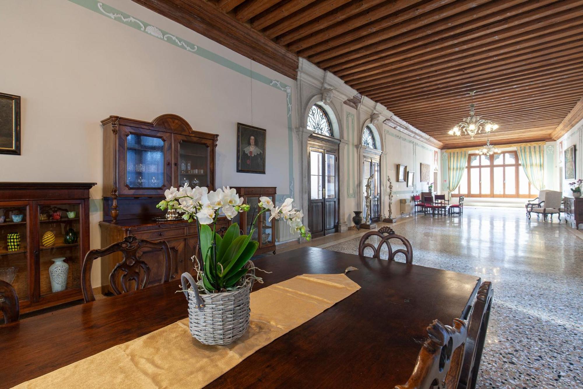 Luxury Apartment Pesaro Papafava Veneza Exterior foto