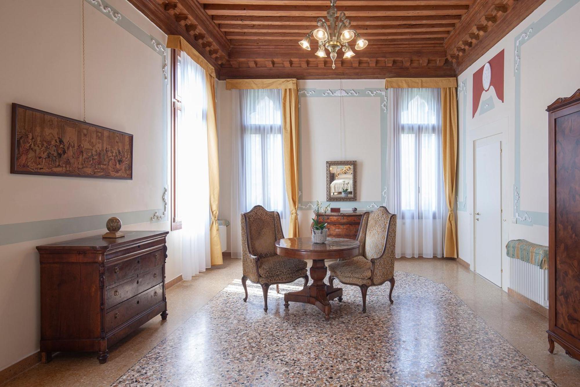 Luxury Apartment Pesaro Papafava Veneza Exterior foto
